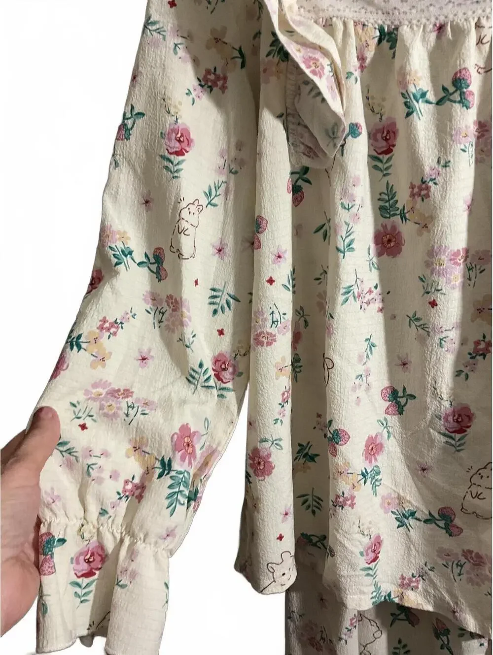 Boutique Lightweight Floral and Bunny Print Pajama Set with Ruffle Trim L - Picture 6 of 10
